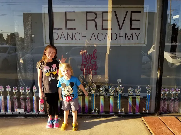 Le Reve Dance Academy Picture 3