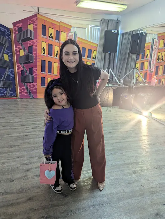 Jazzy D Studio of Dance Picture 2