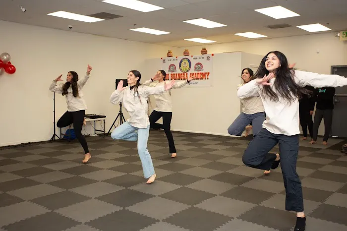 GHG Bhangra Academy Picture 4