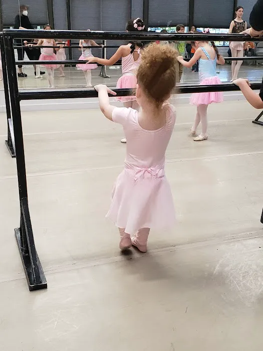 Shirley Winters Ballet Picture 2