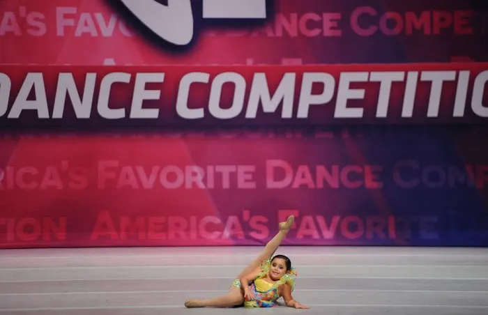 Idance Co. Picture 3