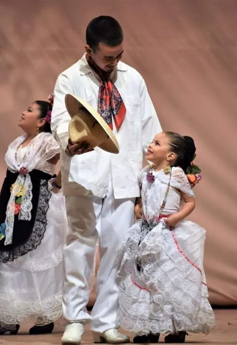 Gonzales Dance Academy Picture 8