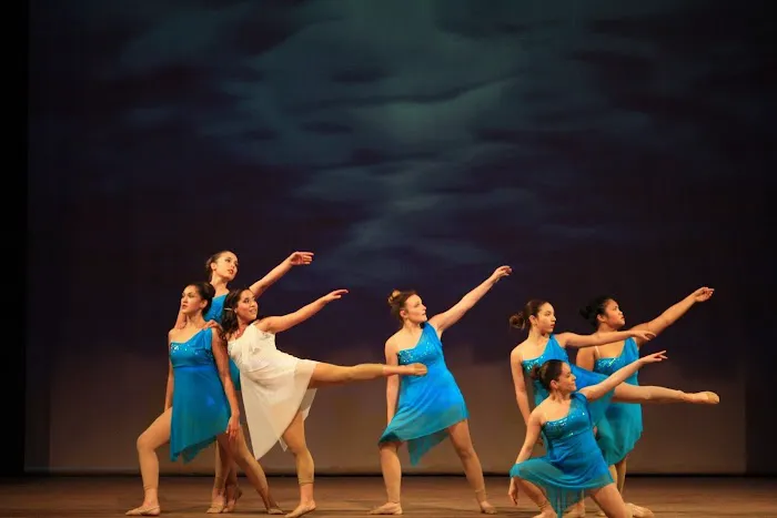 Deenie's Dance Workshop Picture 6