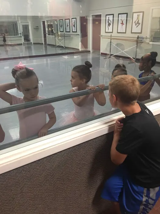Kings Dance Center Picture 9