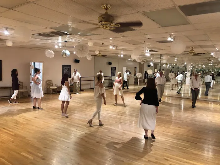 River Oaks School of Dancing Picture 3