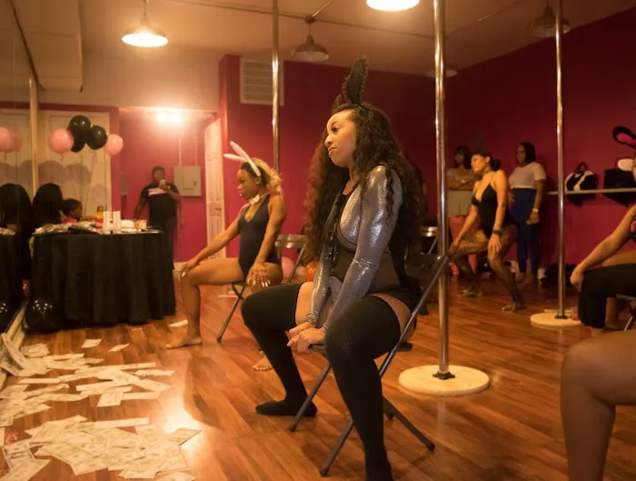The Pole Experience Dance Fitness Studio Picture 10