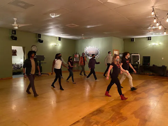 Sotaki Dance School Picture 9