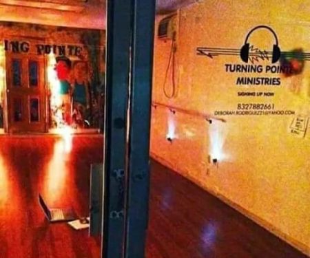 Turning Pointe Ministries School for the Performing and Creative Arts