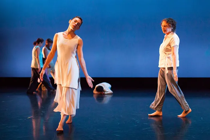 Frame Dance Picture 8