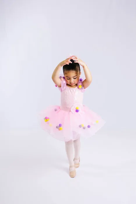 River Oaks Dance Picture 8
