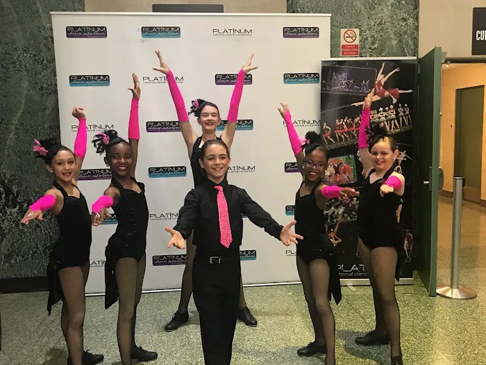 Houston Dance Works Picture 3
