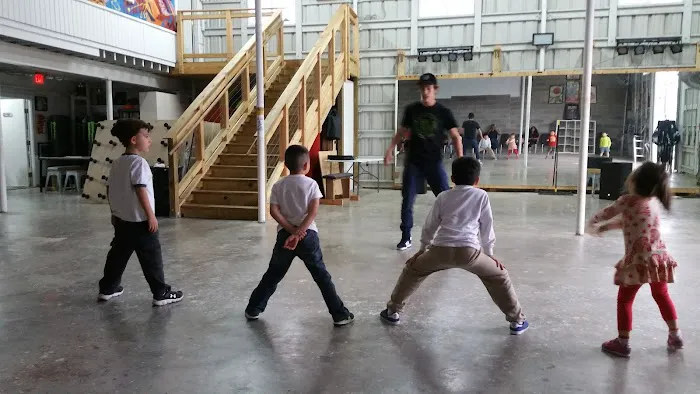 Break Free Hip-Hop School: SE Houston Picture 9