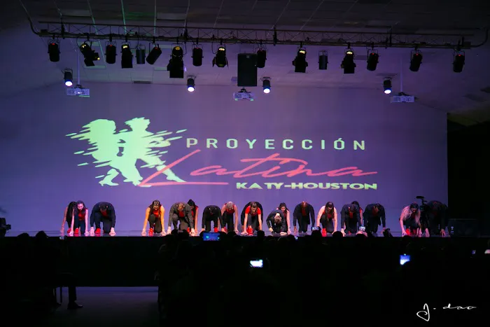 MxT Dance Studio Picture 5