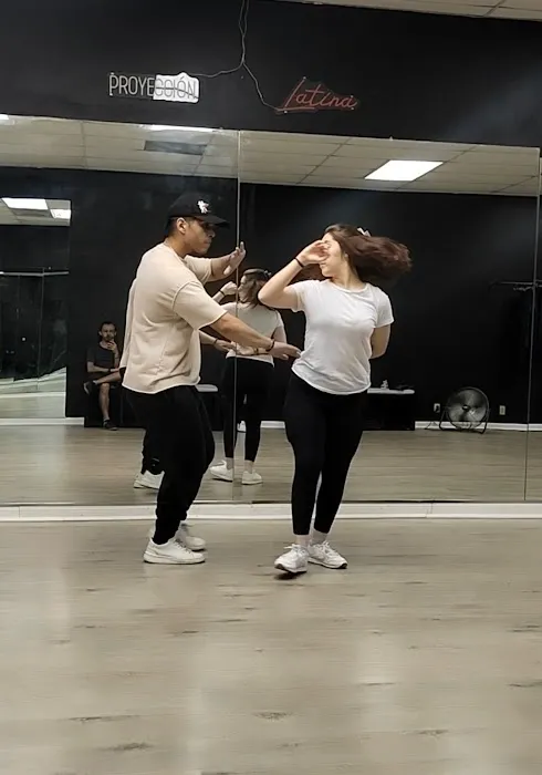 MxT Dance Studio Picture 1