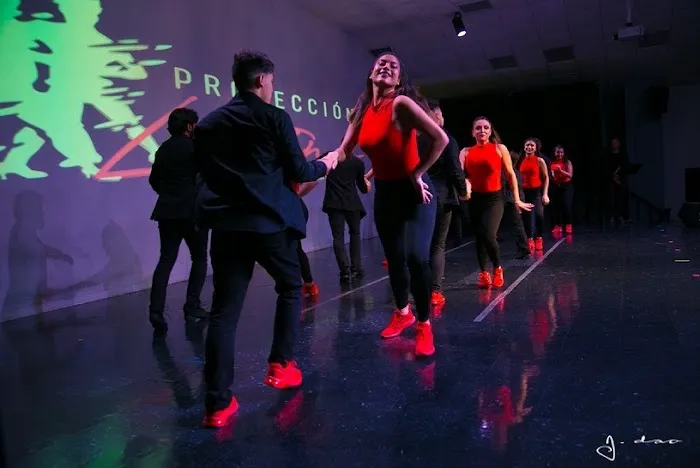 MxT Dance Studio Picture 4