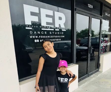 Fer Dance Studio