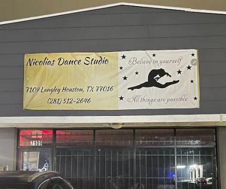 Nicolias Dance Studio