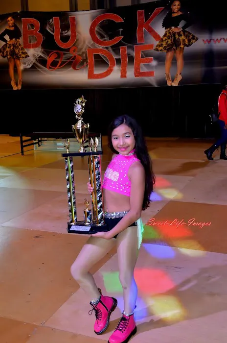 Pro Status Houston Picture 1