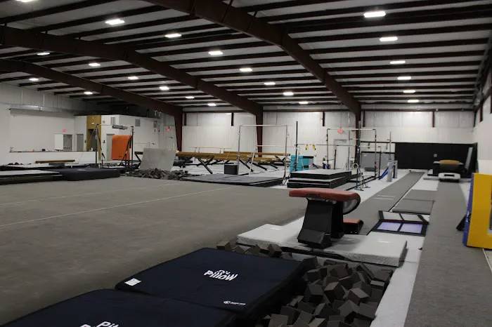 RISE At The Warehouse Picture 7