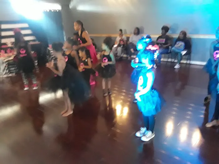 Xtreme Level Dance & Fitness Studio Picture 3