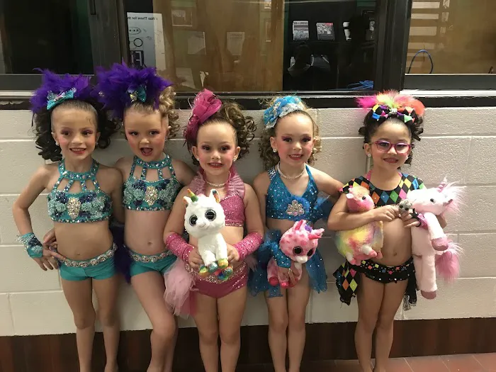Star Steppers Dance Team Picture 7