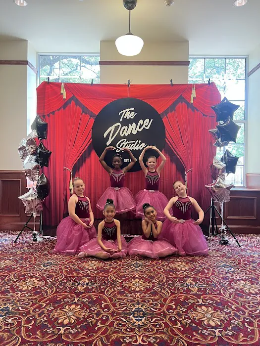 The Dance Studio Picture 8