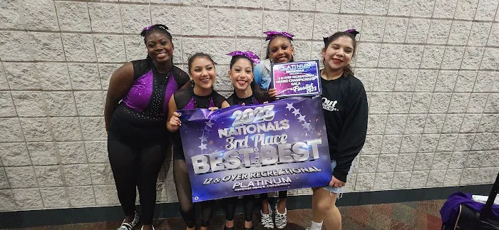 Full Out Dance Picture 7