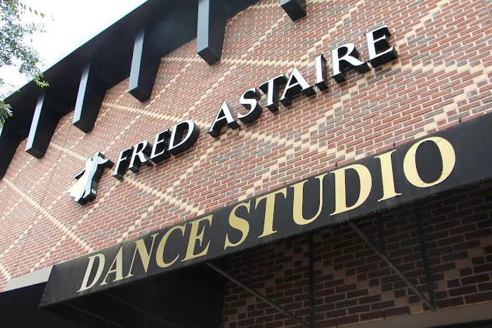 Fred Astaire Dance Studios - Sugarland Picture 2
