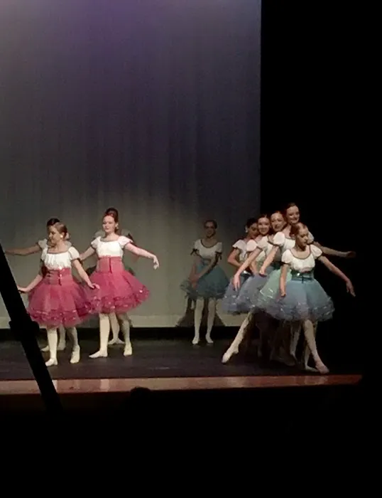 Studio G Dance Picture 3