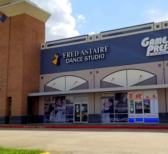 Fred Astaire Dance Studios - Clear Lake Picture 3