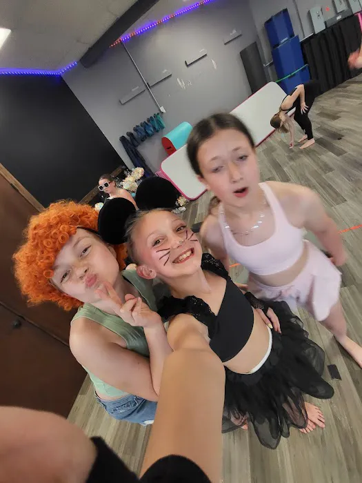 Evolution Dance Company Picture 2