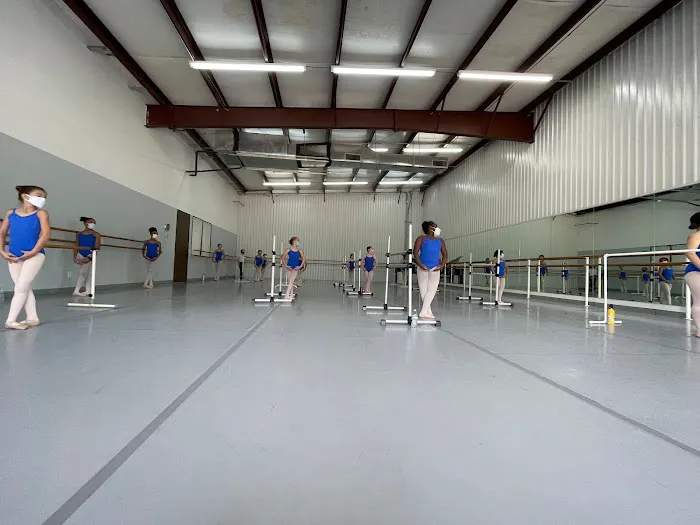 Ballet Center of Houston Picture 8