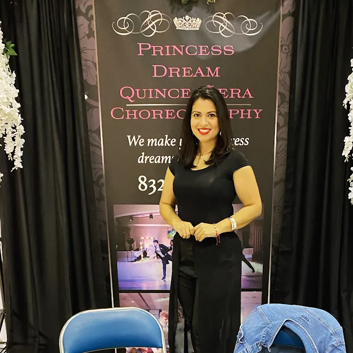 Princess Dream Quinceañera Choreography Picture 7