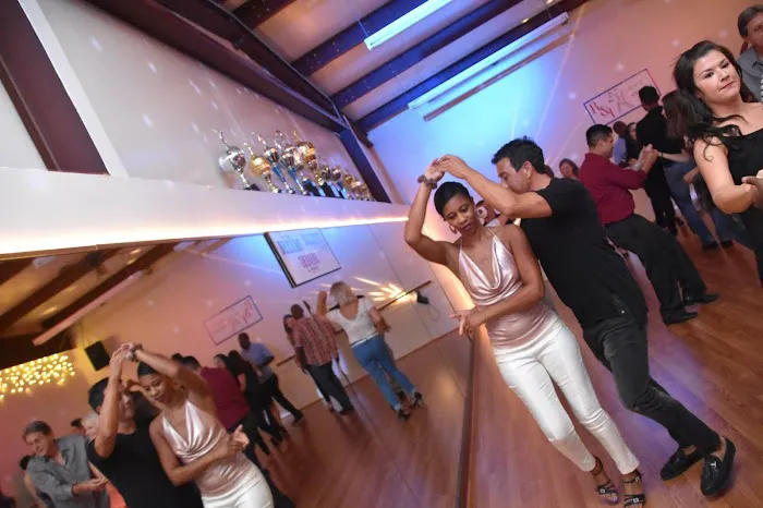 R & I Dance Studio Picture 3