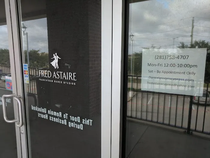 Fred Astaire Dance Studios Picture 1