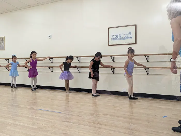 Carol Ehler Dance School Picture 4