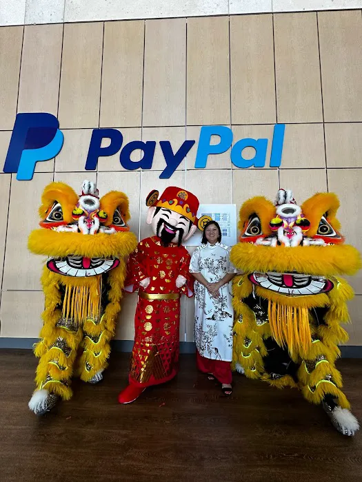 Lee's Golden Dragon Lion & Dragon Dance Association Picture 6