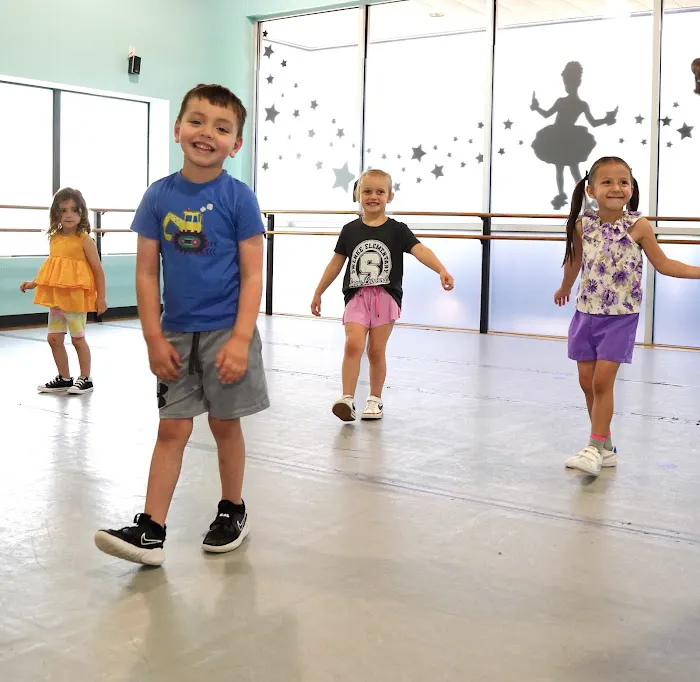 Steppin Time Performing Arts Center Picture 6