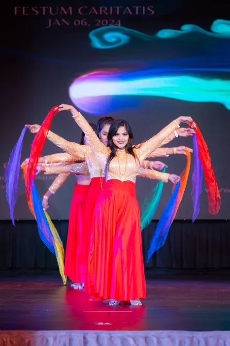KHUSHBOO PERFORMING ART Picture 4