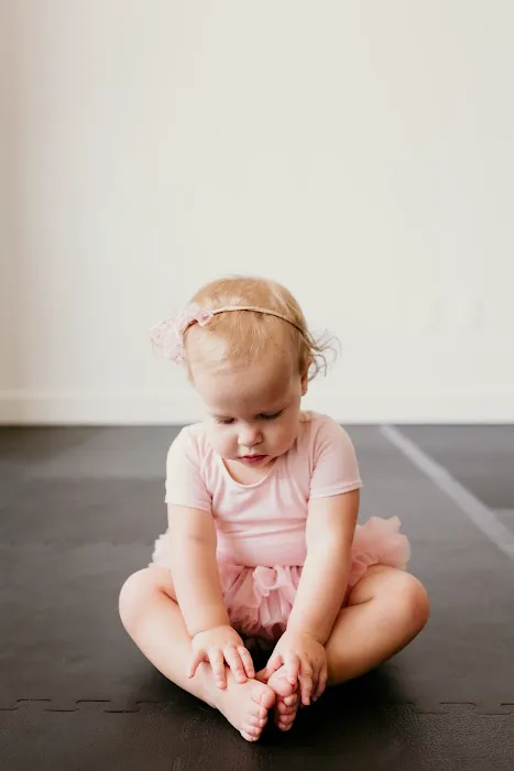 Studio 7 Dance Company Picture 3