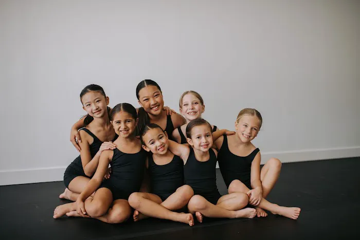 Studio 7 Dance Company Picture 5