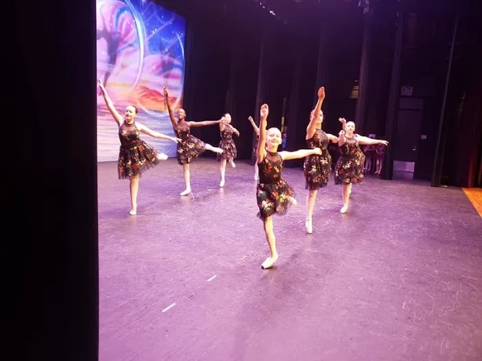 Connolly Dance Arts Picture 3