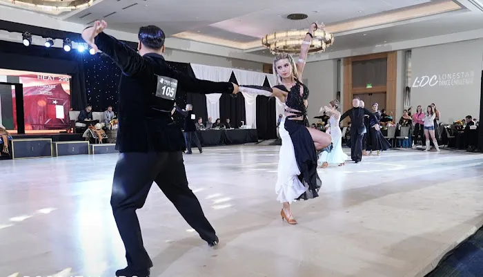 Fred Astaire Dance Studios - Richmond TX Picture 5