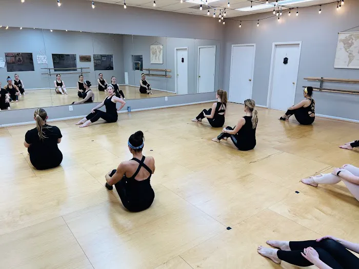 Beautiful Feet Studio of Dance & The Arts Picture 1