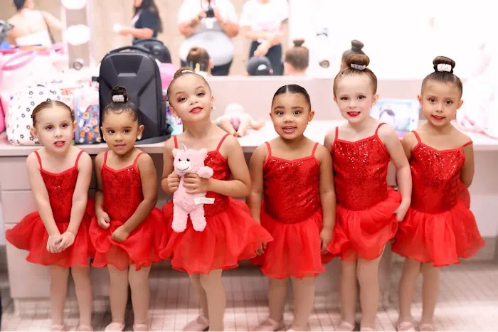 Grace Dance Company Picture 9