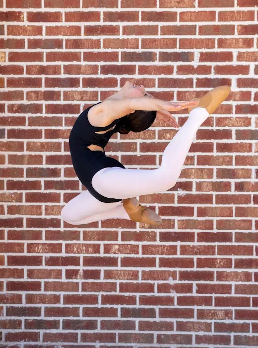 Woodforest Dance Company Picture 8