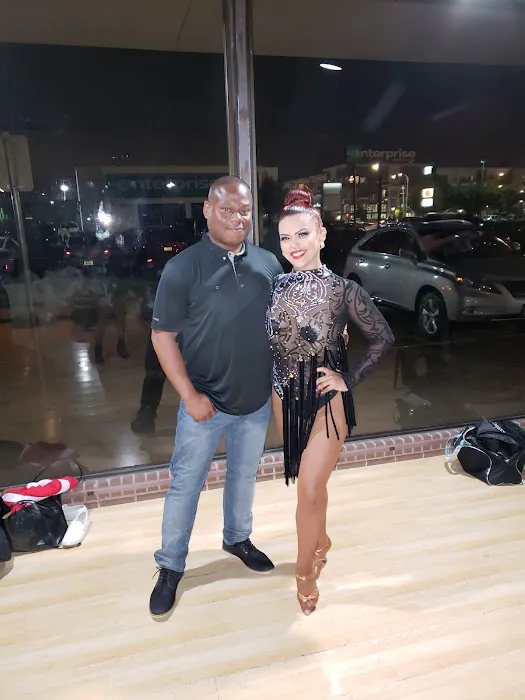 SALSA IN KATY Picture 5