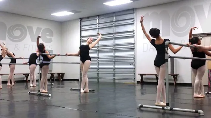 Move Dance Family Picture 7