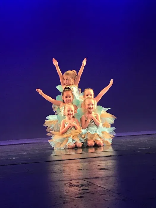 Move Dance Family Picture 8