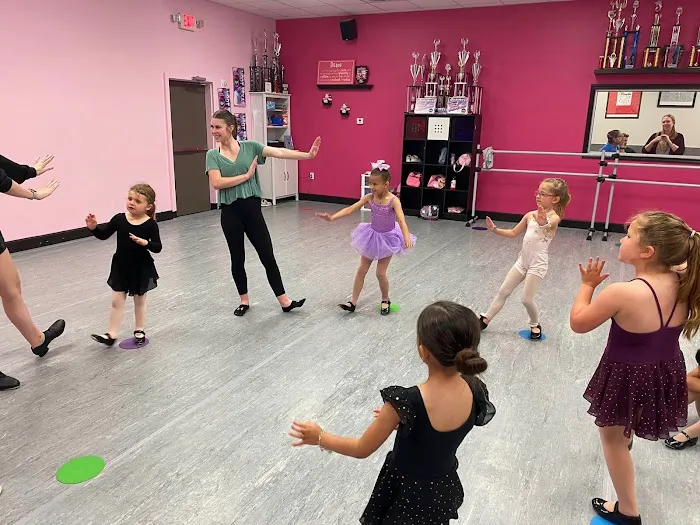 Forever Dance Picture 6
